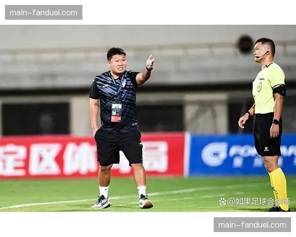 重庆铜梁龙主帅刘建业：务实战术打造中超最佳防守体系